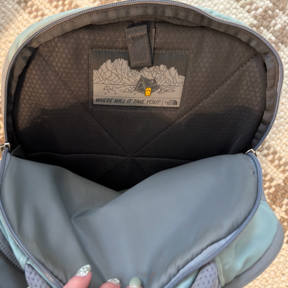 The North Face Women's Blue and Gray Backpack - Picture 3 of 7